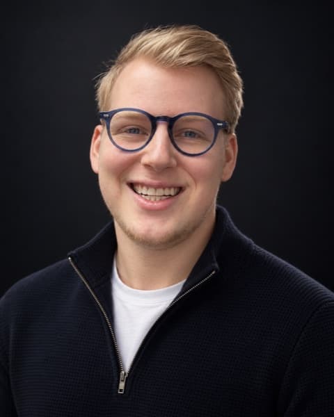 Thijs Lecram, Runs Brands and Accel. Sourced and launched Bigens and TeddyChamps.